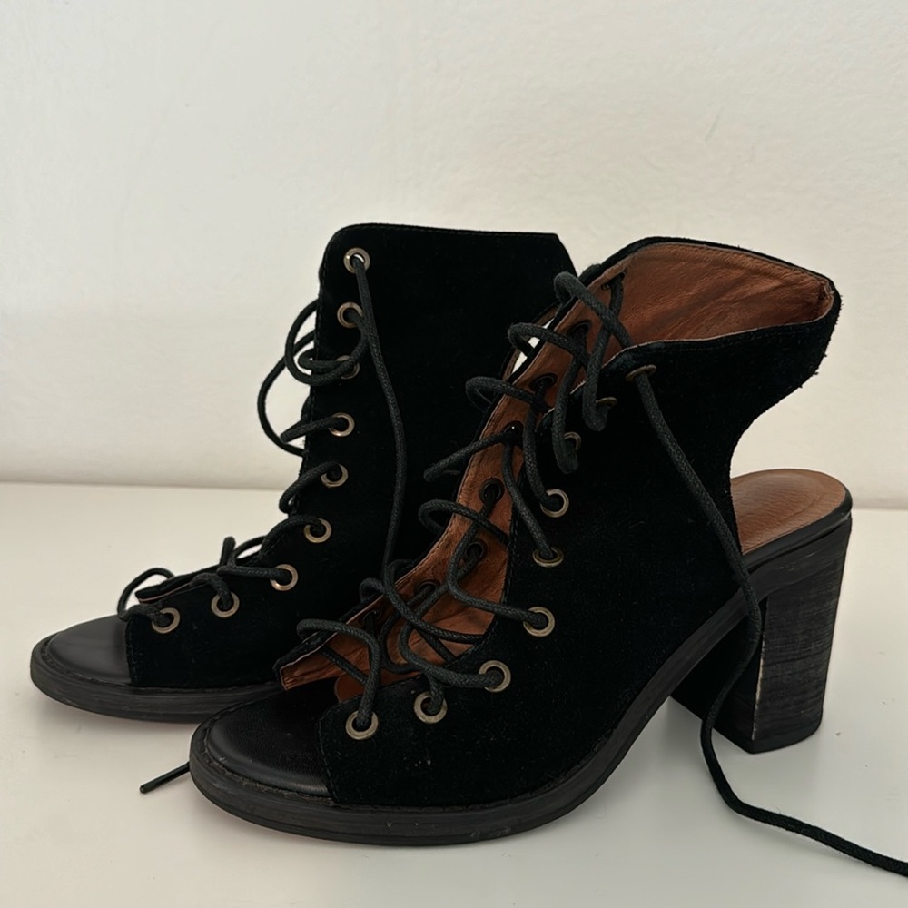 Jeffrey Campbell heels